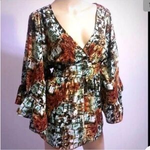 Betsey Johnson artsy geo hoho top L
